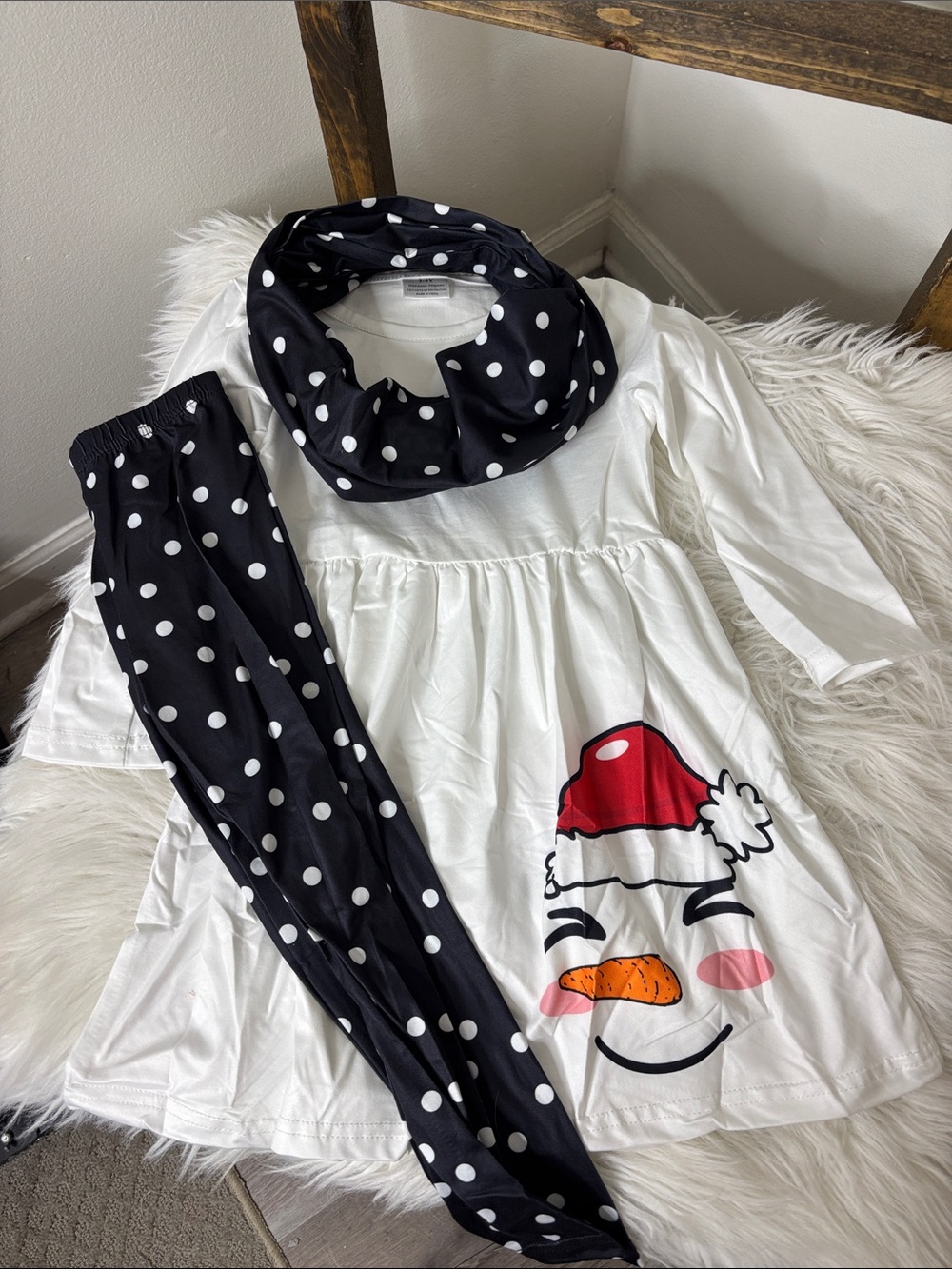 Girls White Snowman Pajama Set with Black Polka Dot Scarf & Leggings Size 3/4